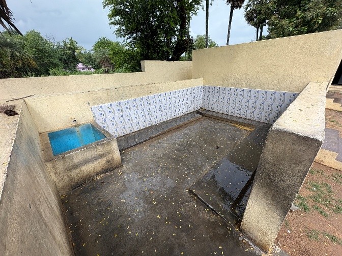 walajabad urinal meisjes overzicht.jpg